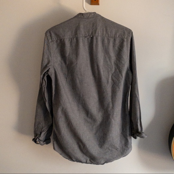 Zara Button-Up Top - Picture 3 of 3